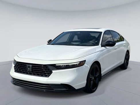 Certified 2023 Honda Accord Sport image 8