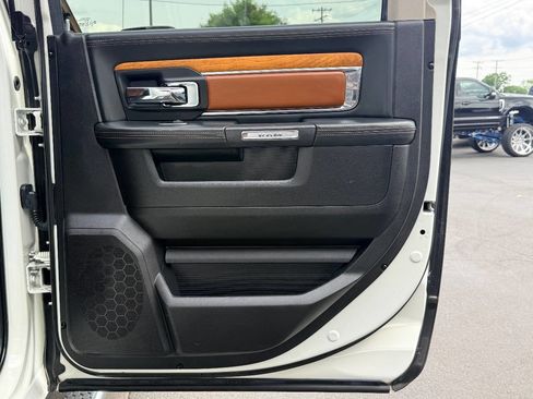 Used 2017 RAM 2500 Longhorn w/ Convenience Group AWD/4WD image 35
