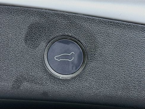 Used 2023 Tesla Model 3 Long Range AWD/4WD image 29