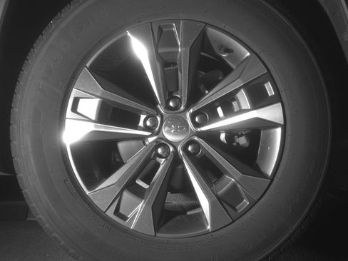 Used 2025 Chevrolet Equinox LT image 13