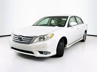 Used 2012 Toyota Avalon video 2
