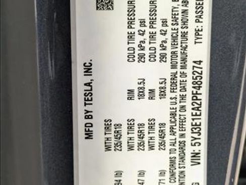Used 2023 Tesla Model 3 Standard Range image 20