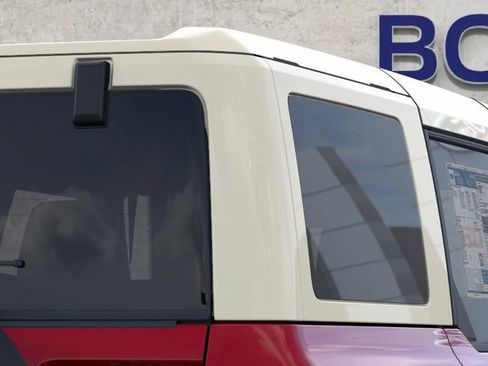 New 2026 Ford Bronco Outer Banks w/ Sasquatch Package AWD/4WD image 25