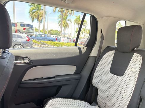Used 2013 GMC Terrain SLE FWD image 13