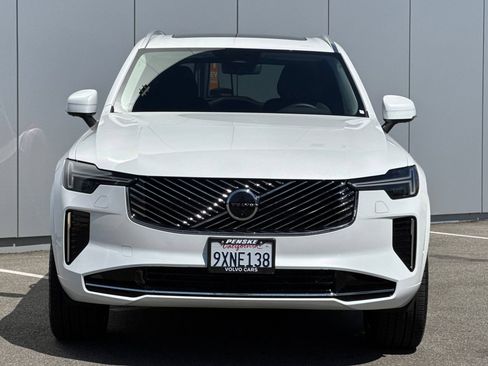 Certified 2026 Volvo XC90 B6 Plus w/ Protection Package Premier AWD/4WD image 8