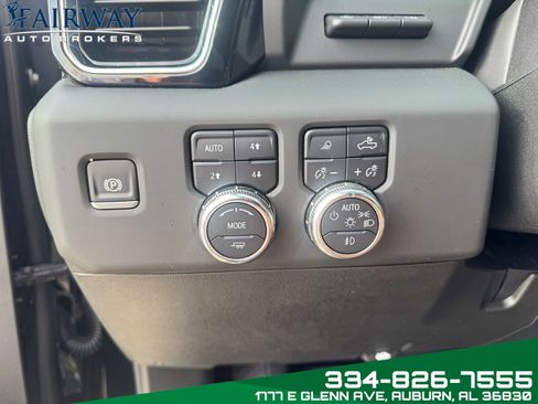 Used 2025 GMC Sierra 2500 Denali Ultimate image 16