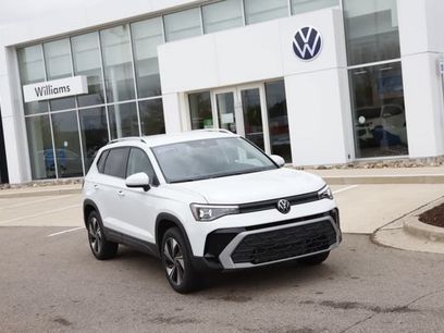 Used 2025 Volkswagen Taos SE