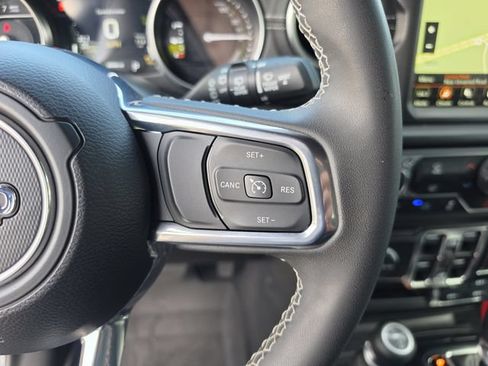 Used 2023 Jeep Wrangler Unlimited Sahara w/ Dual Top Group AWD/4WD image 36