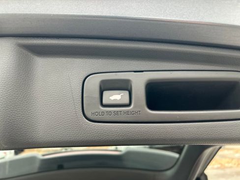 Used 2024 Honda CR-V EX-L image 30
