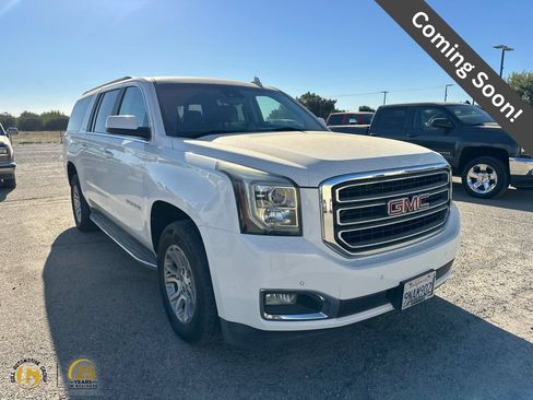 Used 2015 GMC Yukon XL SLE w/ Convenience Package RWD image 1