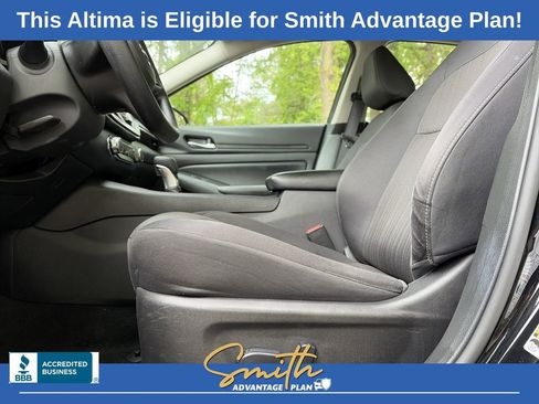 Used 2024 Nissan Altima 2.5 SV image 18