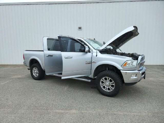 Used 2018 RAM 2500 Laramie w/ Snow Chief Group AWD/4WD image 11