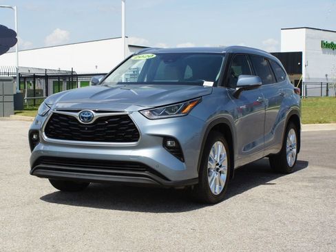 Used 2020 Toyota Highlander Limited AWD/4WD image 28