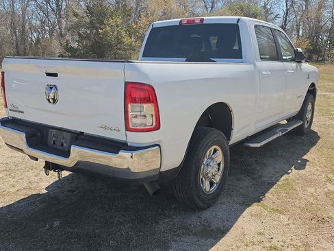 Used 2021 RAM 2500 Big Horn AWD/4WD image 9