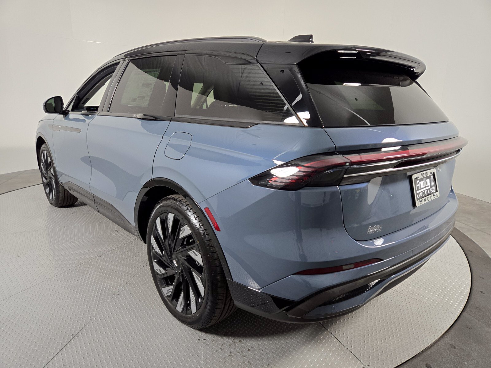 New 2026 Lincoln Nautilus Reserve AWD/4WD image 7
