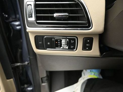 Certified 2023 Lincoln Navigator Reserve AWD/4WD image 20