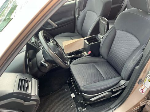 Used 2015 Subaru Forester 2.5i w/ Alloy Wheel Package AWD/4WD image 21