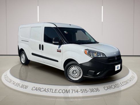 Used 2018 RAM ProMaster City Tradesman FWD image 3