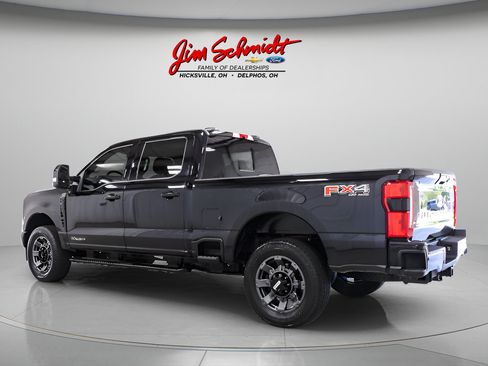 Used 2024 Ford F250 Lariat w/ Lariat Ultimate Package AWD/4WD image 6