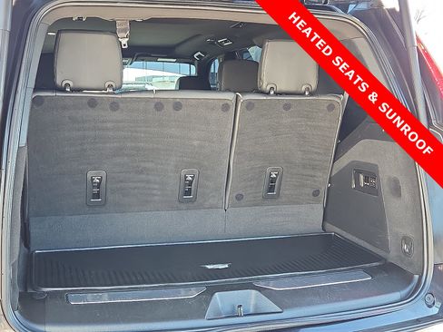 Used 2023 Cadillac Escalade Sport image 9