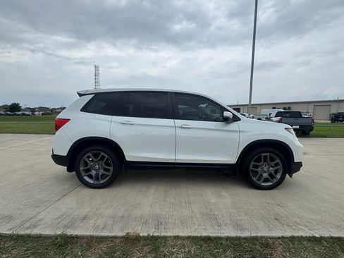 Certified 2022 Honda Passport EX-L image 9