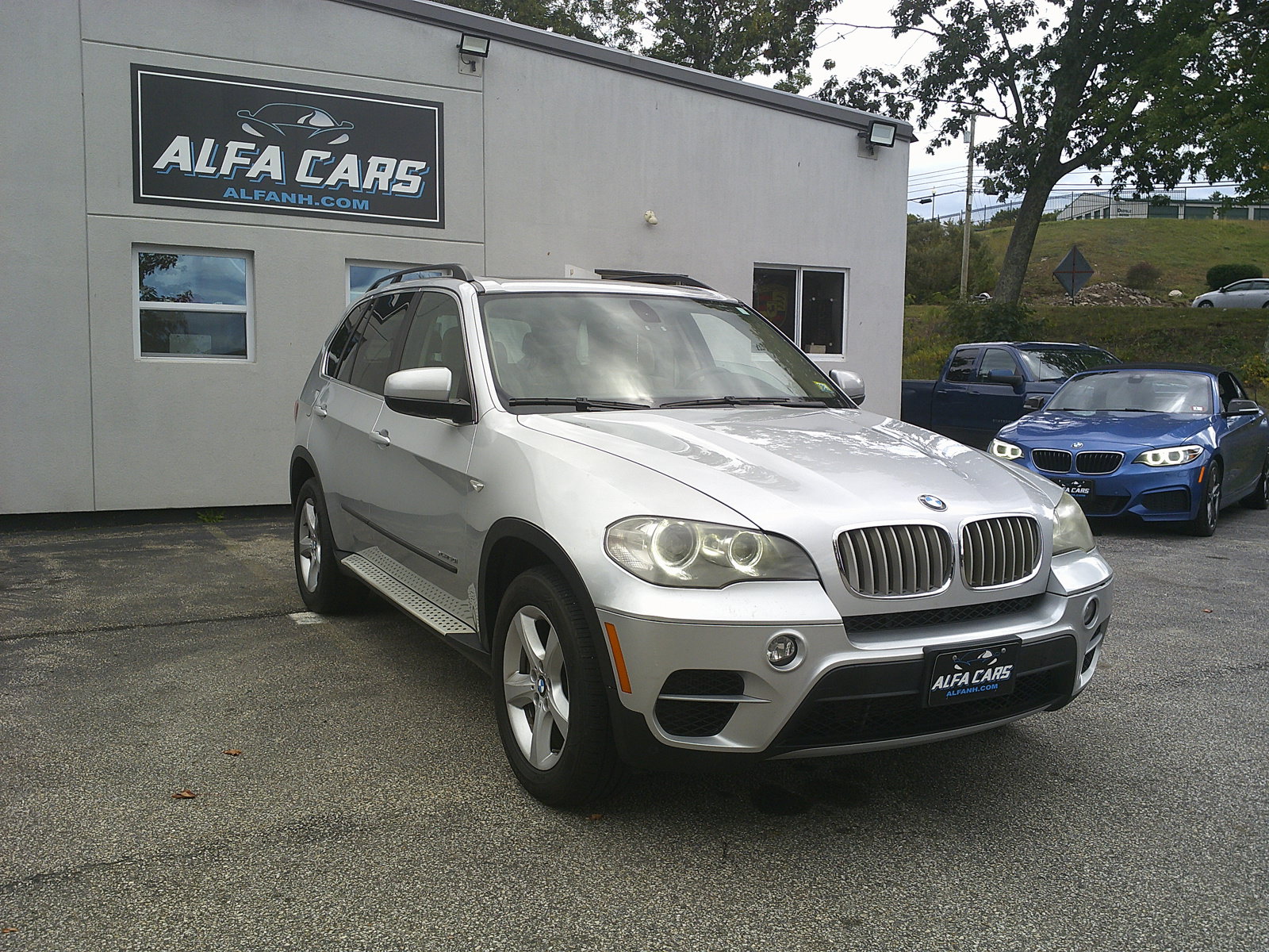 Used 2012 BMW X5 xDrive50i AWD/4WD image 3