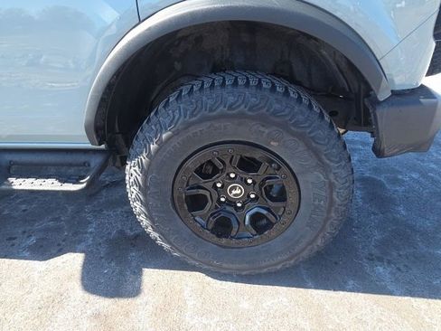 Used 2023 Ford Bronco Wildtrak AWD/4WD image 12