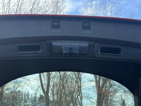 Used 2022 Toyota Prius Prime LE image 32