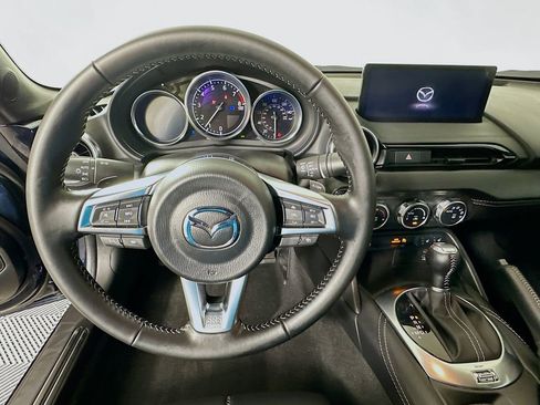 Used 2025 MAZDA MX-5 Miata RF Grand Touring image 11