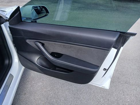 Used 2020 Tesla Model 3 Performance AWD/4WD image 15