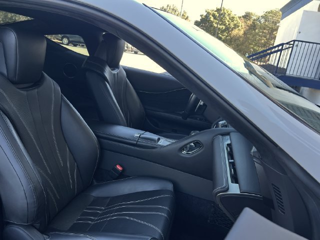 Used 2018 Lexus LC 500 Coupe w/ Touring Package RWD image 29