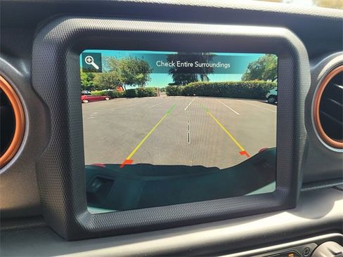 Used 2022 Jeep Gladiator Mojave w/ Trailer Tow Package image 20