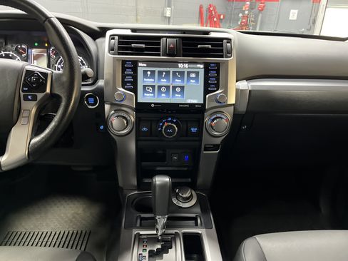 Used 2024 Toyota 4Runner SR5 Premium w/ Moonroof Package image 30