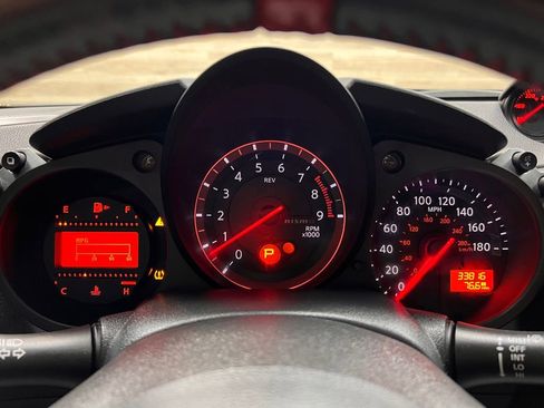 Used 2019 Nissan 370Z NISMO image 12