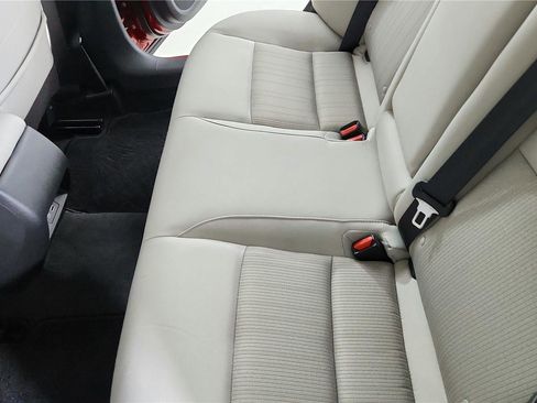 Used 2024 Nissan Altima 2.5 SV FWD image 15