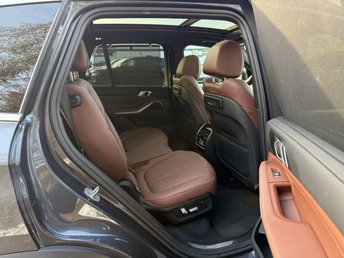 Used 2020 BMW X5 xDrive40i w/ Convenience Package image 32