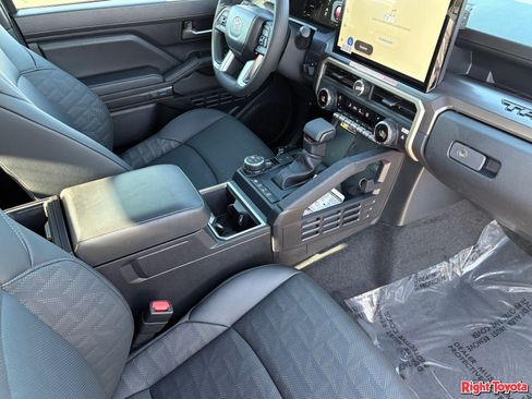 New 2026 Toyota Tacoma TRD Off-Road AWD/4WD image 12