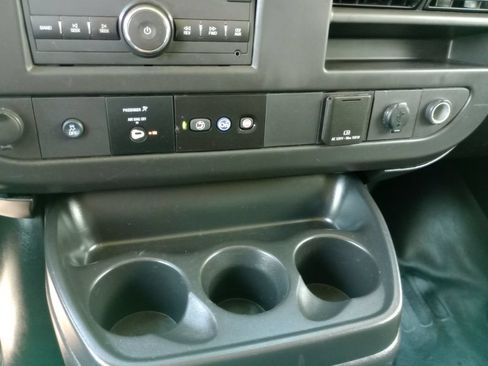 Used 2017 Chevrolet Express 2500 LS RWD image 14