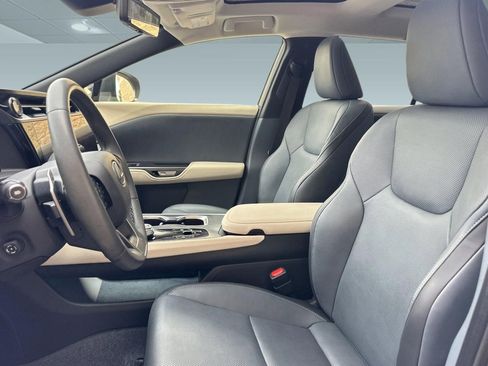 Used 2024 Lexus RZ 300e Premium w/ Technology Package image 23