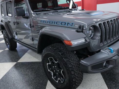 Used 2023 Jeep Wrangler Rubicon w/ Cold Weather Group image 35