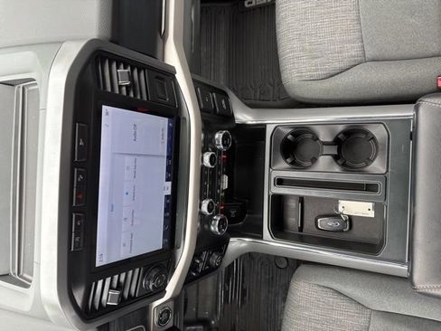 Certified 2021 Ford F150 XLT w/ Equipment Group 302A High image 27