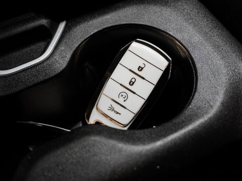 Certified 2020 RAM 1500 Big Horn image 29