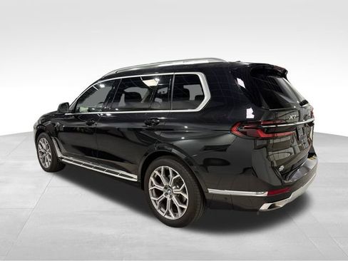 Used 2024 BMW X7 xDrive40i AWD/4WD image 5