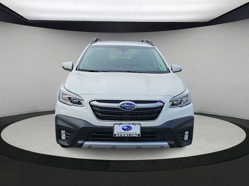 Used 2022 Subaru Outback Limited image 3