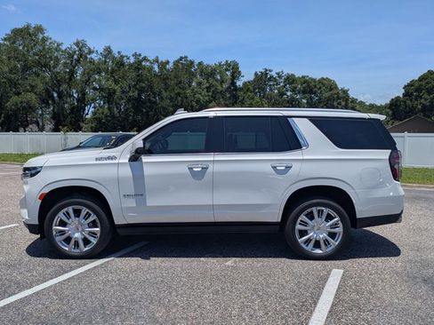 Used 2024 Chevrolet Tahoe High Country AWD/4WD image 8