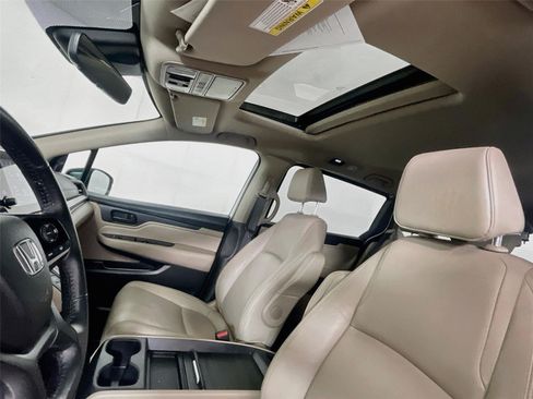 Used 2019 Honda Odyssey EX-L image 13