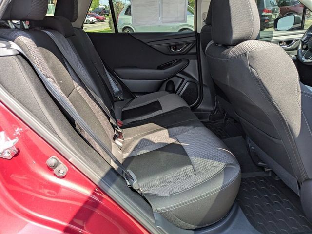 Used 2025 Subaru Outback Premium AWD/4WD image 33