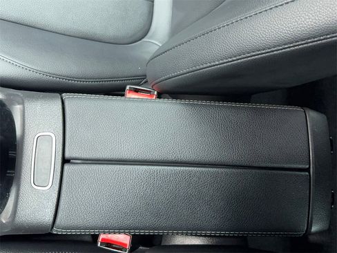 Used 2023 Mercedes-Benz EQB 250+ image 34