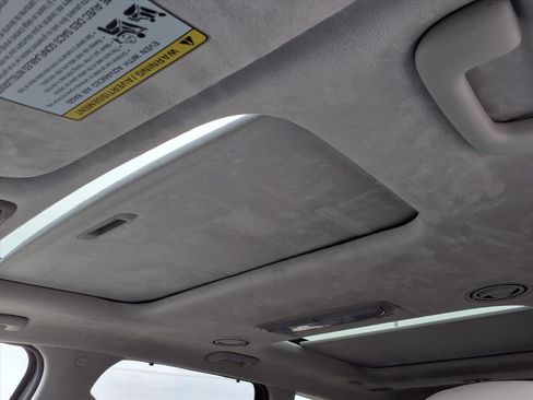 Used 2023 Kia Telluride SX Prestige image 24