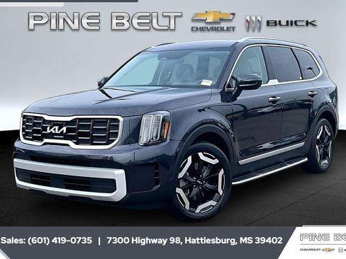 Used 2025 Kia Telluride S FWD image 10